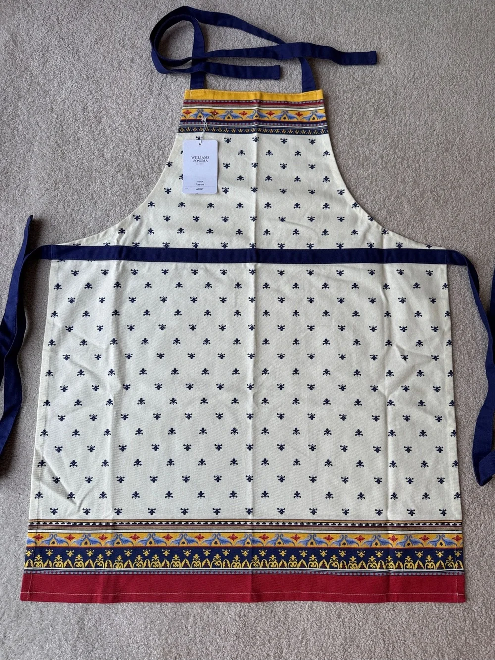 NEW Williams Sonoma Cream and Navy Fleur Kitchen Cotton Set w/Multicolor Border